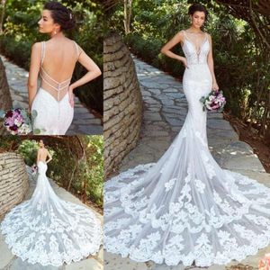 Sexy Lace Plus Size Mermaid Wedding Dresses V Neck Appliques Court Train Beach Wedding Dress Backless Boho Beach Wedding Dress Bri203W