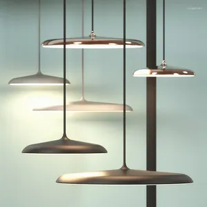 Hängslampor ufo metall led ljus modern konst design upphängning runt inomhus hängande lampa nordiskt kök matsal vardagsrum hem dekor