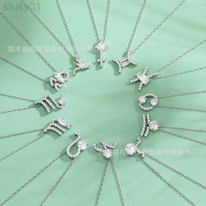 Designer -Schmuck mit Kristallelementen Die Twee -Zodiakschilder Halskette verfügt über eine pulsierende Herzschlossknochenkette.Shi Jia 1 höhere Version