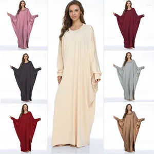 Etniska kläder plus storlek Bat-ärmmuslimsk klänning för kvinnor Casual Loose Arab Dubai Abaya Elegant Evening Party Dresses Turkiet Islamic