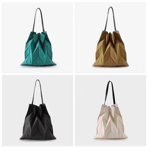 Borsa a mano di design di alta qualità da donna borsa a tracolla con tracolla borse per la spesa portafoglio tote porta passaporto borse per trucco moda totes borsa a catena portafoglio