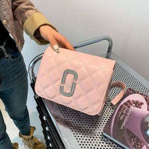 Haftowany wątek dla kobiet nowa sieć crossbody spersonalizowana Instagram One ramię mała kwadratowa torba 2024 78% zniżki na sklep hurtowy