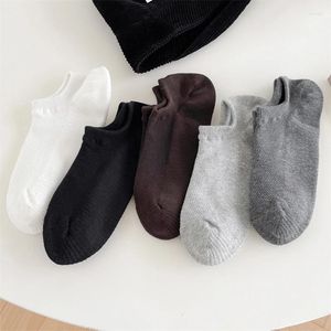 Skarpetki męskie Niskie wiosna Spring Lato Solid Kolor Oddychany bawełniany siatka Niewidzialna Man Casual Basic Sock Kaptery No Show