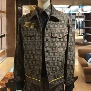 Giacche di jeans ricamate jacquard Uomo Donna Cardigan Cappotto Giacca di design Jeans Giacca da baseball Felpa hip-hop Camicia casual 4673 61 825