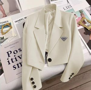 Luxury Women's Suits Coat Blazers Designer Jacket Fashion Classic Inverted Lady Slim Temperament Coat Color Black Khaki Women's Clothing