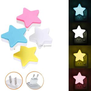 Nachtleuchte Licht Sensor LED Night Lights Star Auto Control US EU Plug-in Weißblau gelb Pink für Kinder Korridor Treppe YQ240207