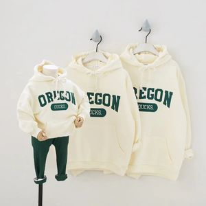 Father Mother and Kids Sweatshirts Family Clothes Autumn Baby Cartoon Childrens Hoodies Matching Outfits 240122