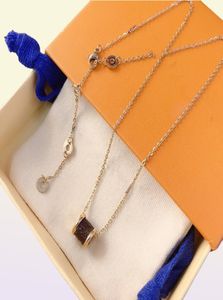 Necklace Designer Classic Necklace Fashion Elegant Clover Necklaces Gift for Woman Jewelry Pendant Highly Quality Box need extra c4694310