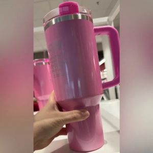 Target Red 40oz Quencher H2.0 Tazze Tazze Cosmo Pink Parade Car cup Tumbler Tazze Edizione limitata Regalo di San Valentino con 1: 1 Stesso logo G0207