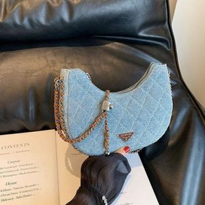 Trendy Denim Crescent Chain Crossbody for Women's New Temperament Diamond Grid Casual Shoulder Bag 2024 78% Off Store wholesale