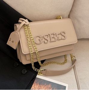 Модная тенденция, одна сумка через плечо, сумка через плечо, новинка 2024 года, корейская версия маленькой квадратной сумки с цепочкой в иностранном стиле 0207