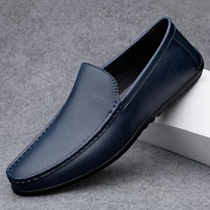 Tasarım Orijinal Deri Moafers Moccasin Moda Yumuşak Düz Rahat Erkek Yetişkin Erkek Ayakkabı El Yapımı Tekne Ayakkabıları 240 223B