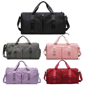 الأزياء النسائية Lululemens 2 Size Travel Duffle Bag Luxurys Designer كبير حقيبة حمل رجالي نايلون كروس حزام الكتف منظم القابض Pochette Hobo Hobo