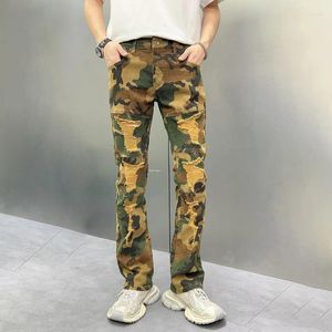 Jeans masculinos casual camuflagem impressa calças emendadas angustiado rasgado denim calças de ajuste reto masculino