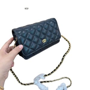 Top Luxury Classic Designer Crossbody Mini Woc CF Patta Borse a catena in nastro dorato Borsa a mano Borsa a mano Portafoglio da donna Borsa CC Pelle di vitello granata Pelle di agnello laminata Taglia 20 cm