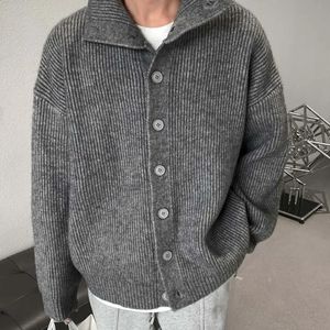 Korean Style Niche Autumn and Winter Buttoned Mens Womens Knitted Sweaters Cardigans Trendy Loose Casual Sweater Coats Top 240130