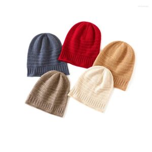 Berets Cashmere Hat Spring and Autumn Men's Ogólne użycie solidnego koloru grube ciepłe mody curling dzianiny