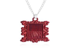 American TV Twin Peaks Red Frame Anhänger Halskette Frau Mann Schmuck Accessoires Souvenir Geschenk Halsketten3764165