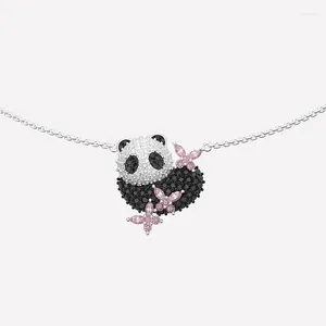 Collane con ciondolo Collana con farfalla panda Donna Accessori semplici in stile cinese Lady Regali versatili e carini per l'anno della moda 2024