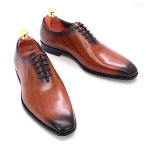 Scarpe eleganti Oxford da uomo in pelle di vacchetta britannica, lavorazione manuale, un business per uomini