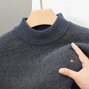 Märke broderi vinter halvturtleneck tröja o-hals lös ungdom mode urban enkel varm mjuk tjock jumper män kläder 240123