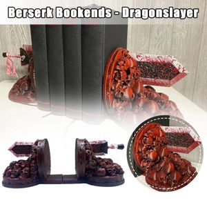 Berserk Bookends Furious Dragon Slayer Ornament Desktop Książki Dekoracyjne Książki Uchwytowe Dekoracja biurka 240124