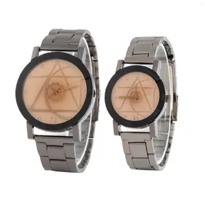 Relógios de pulso vendendo par de engrenagem de personalidade relógios de banda de aço quartzo esporte para homens e mulheres