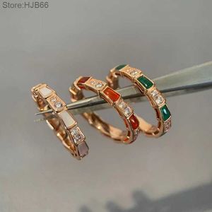 M2hy Luxury Jewelry Band Rings v High Jewelry Snake Bone Cnc White Fritillaria Narrow Edition 18k Rose Gold Set with Diamonds and Peacock Stone Ring 9gyj