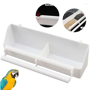 その他の鳥の供給1pcs 2 in 1ペットのプラスチック食品容器birds水吊りボウルbudgerigar peony parakeet feederボックスケージ