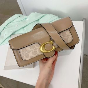 Handhållen vår/sommar 2021 Nya kvinnors personliga västerländska stil One Shoulder Crossbody Minimalist Small Square Bag 2024 78% rabatt