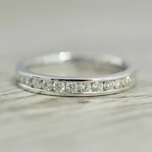 Wedding Rings Huitan Minimalist Band Women Full With Round Crystal CZ Eternity Love Fashion Versatile Jewelry