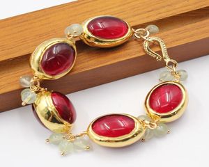 Guaiguai smycken naturlig röd kristall oval elektroplatta guldfärg pläterad ägggrön prehnite armband handgjorda för kvinnor6454011