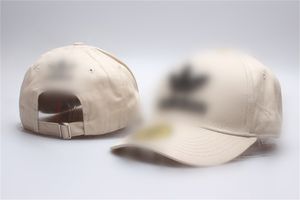 Klassisk högkvalitativ gata boll mössor mode baseball hattar män kvinnor lyxiga sportdesigner mössor justerbar fit hatt t6