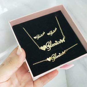 DODOAI Set di gioielli personalizzati Orecchini con lettera alla moda Collana con nome in acciaio inossidabile/Orecchini/Braccialetto/Anello Targhetta regalo 240119