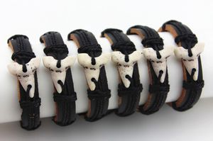 Moda jóias atacado lote 12 pçs imitação dente pingente surfista pulseiras de couro cânhamo pulseira presente mb809802733