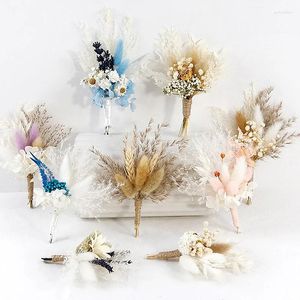 Flores decorativas flores secas buquê buquê boutonnieres padrinhos botões broche de dama de honra decoração de casamento de natal