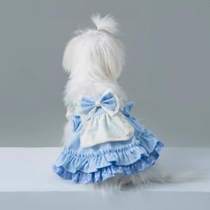 ドッグアパレルブルーフラワープリント子犬スカートコート