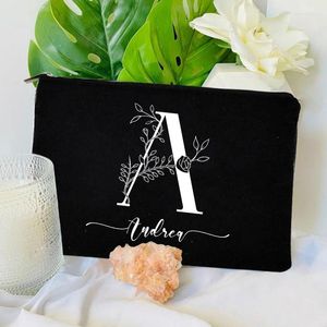 Borse per cosmetici Lettere di fiori personalizzate Nome Borsa per trucco Astuccio in tela Regalo per damigella d'onore per matrimonio Borsa da toilette da viaggio per donna