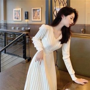 Casual Dresses Autumn Winter V-Neck Long Oleated Dress Women's French Fashionable Knitted Length Style Unique A-line Underlay