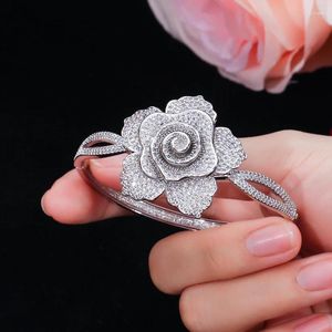 Bangle ThreeGraces Gorgeous Micro Pave Cubic Zirconia Gold Color Big Flower Open Cuff For Women Luxury Wedding Jewelry B087