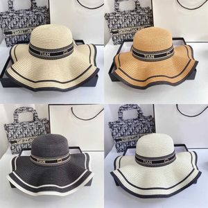 Nova aba larga chapéus de verão balde chapéus de praia ao ar livre chapéus de luxo feminino designer babados chapéu de palha moda chapéu de malha boné confortável toque