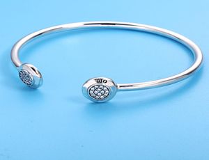 Fabrika Fiyatı Authentic 925 Sterling Gümüş Bileklik Kristal Açık Bileklik Bangle Fit Kadın Boncuk Cazibesi DIY mücevher2424494