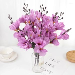 Dekorativa blommor 1 st 5forks Artificial Silk Flower Bouquet Simulation Magnolia Plant for Home Living Room Decoration Wedding Decor Fake