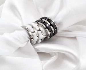 Classic single row ring black and white ceramic women039s couple finger wedding ring3970064