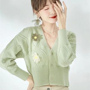 Женский трикотаж Y2K, свободный трикотаж с длинными рукавами и цветком ручной работы, свитер с v-образным вырезом на пуговицах спереди, уютный вязаный кардиган, пальто и верхняя одежда
