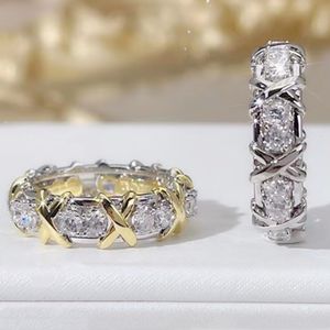 Moissanite di alta qualità 3 colori gemma simulato Diamond Cz Croce Ring 925 Sterling Silver Engagement Anello da spina per le donne Gioielli femminili pieni d'oro.