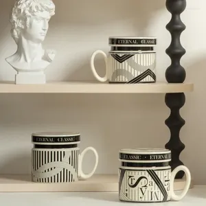 Tazze Semplici stoviglie da tè Caffè con coperchio Tazzine da caffè in porcellana Tazza francese Bell'aspetto Regalo personalizzato Bicchieri da caffè in ceramica