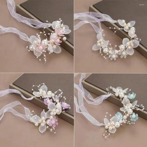 Hårtillbehör Charmig pannband justerbar faux pärla blomma hårband för flickor prinsessan stil bröllop med antisläpp design älva