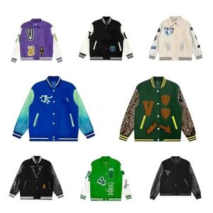 Flocking Skórzane rękawy Kurtki kobiety Mężczyźni mundurowy płaszcz baseballowy pary pojedyncze piersi ciepłe kurtki Varsity Coats Designer Casu 978