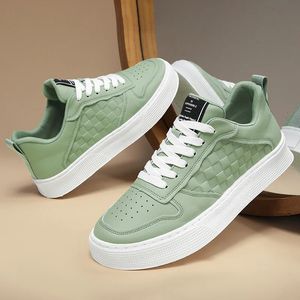 Moda casual masculino tênis de couro tendência baixa plataforma homem verde tênis ao ar livre antiderrapante esportes skate sapatos para homem 240119